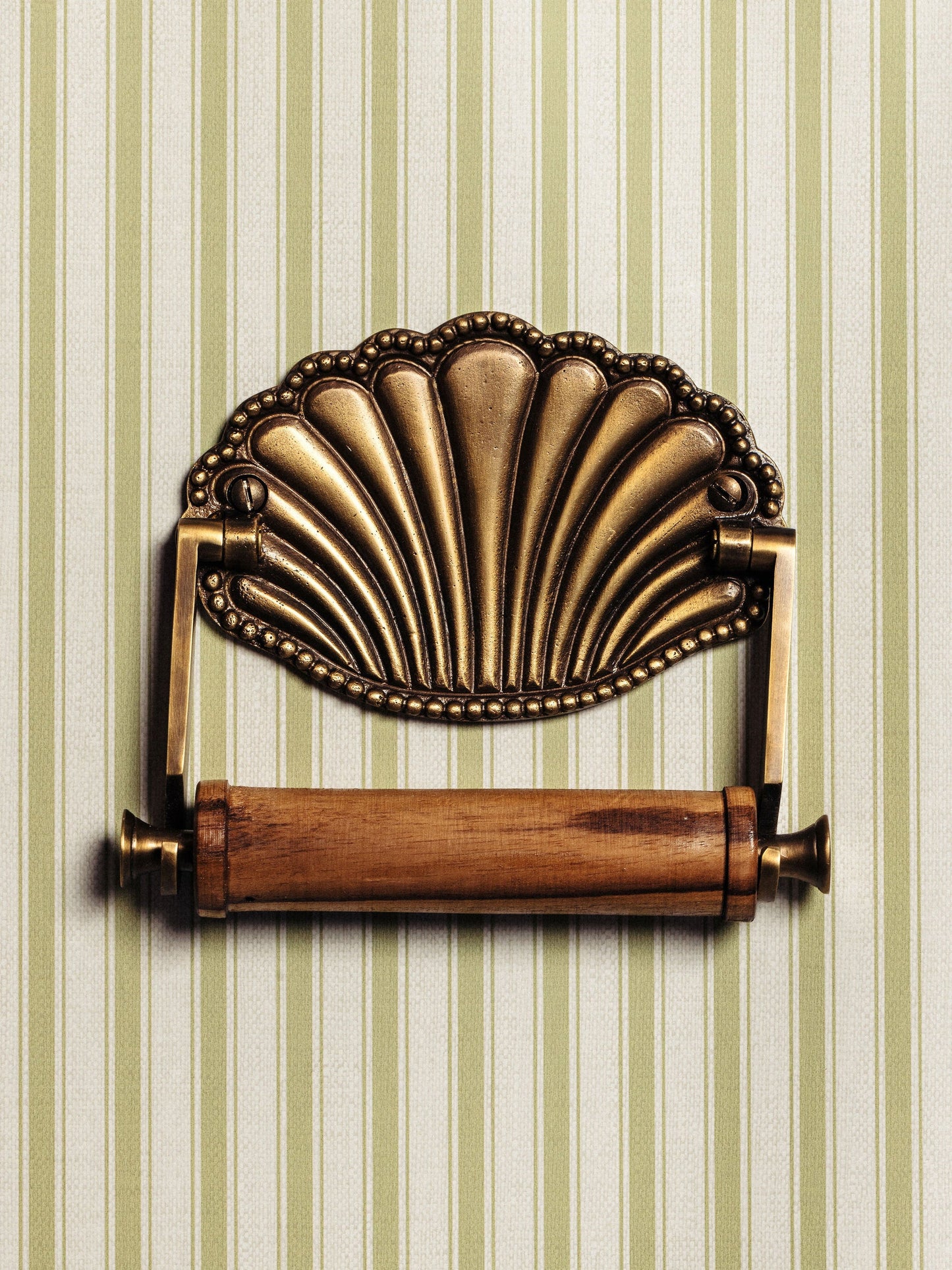 Shell Brass Toilet Roll Holder Hardware