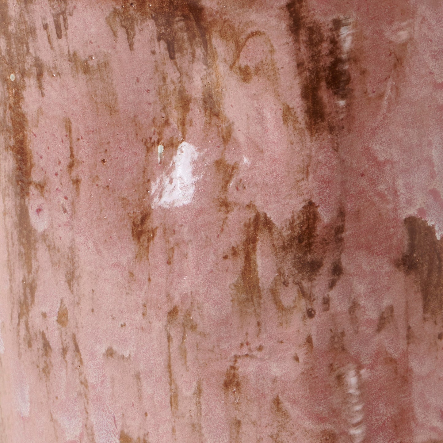 Small Ceramic Side Table in Petri Pink End Tables