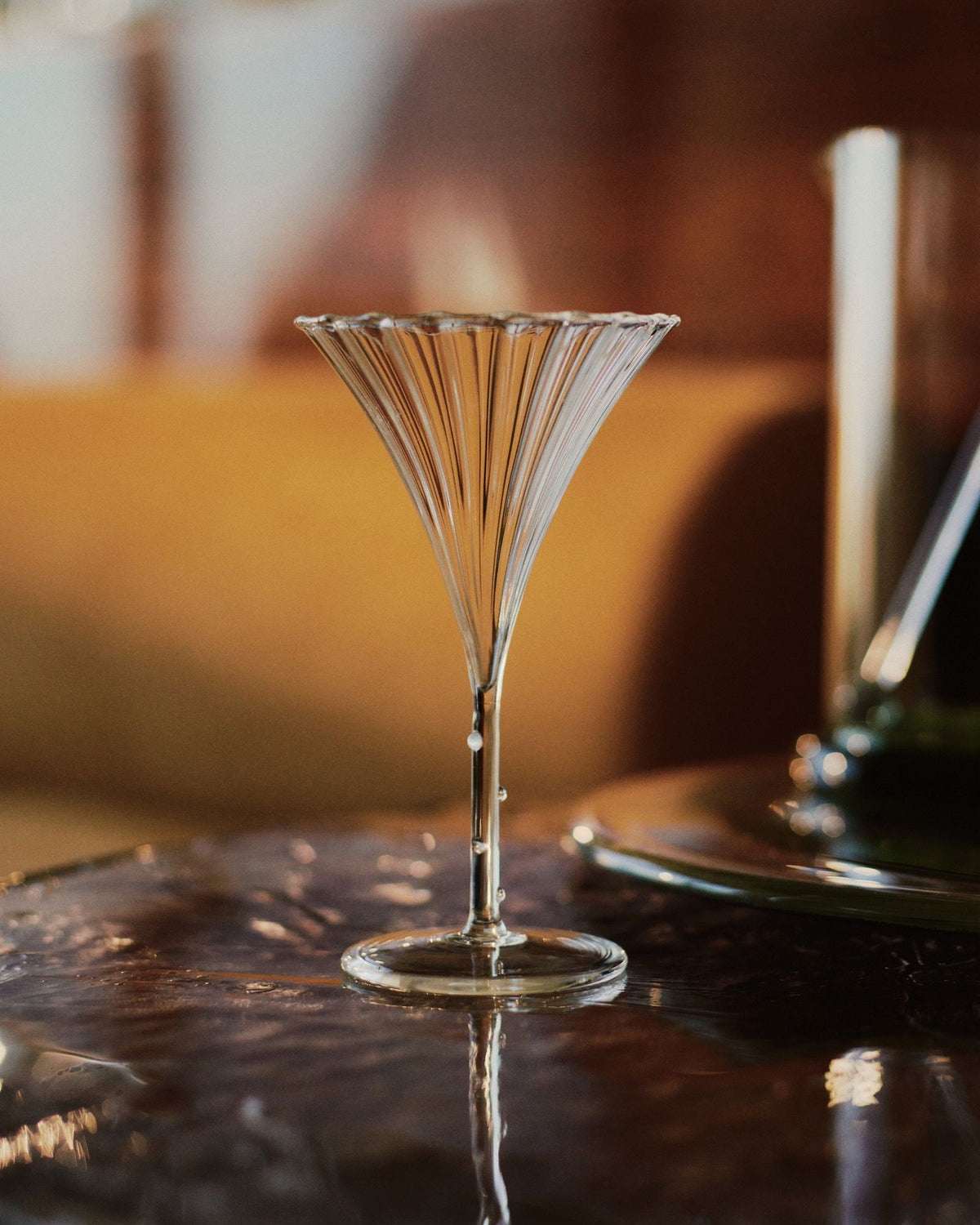 Vintage Elegant Martini Glasses Classic Flared Stemware Martini