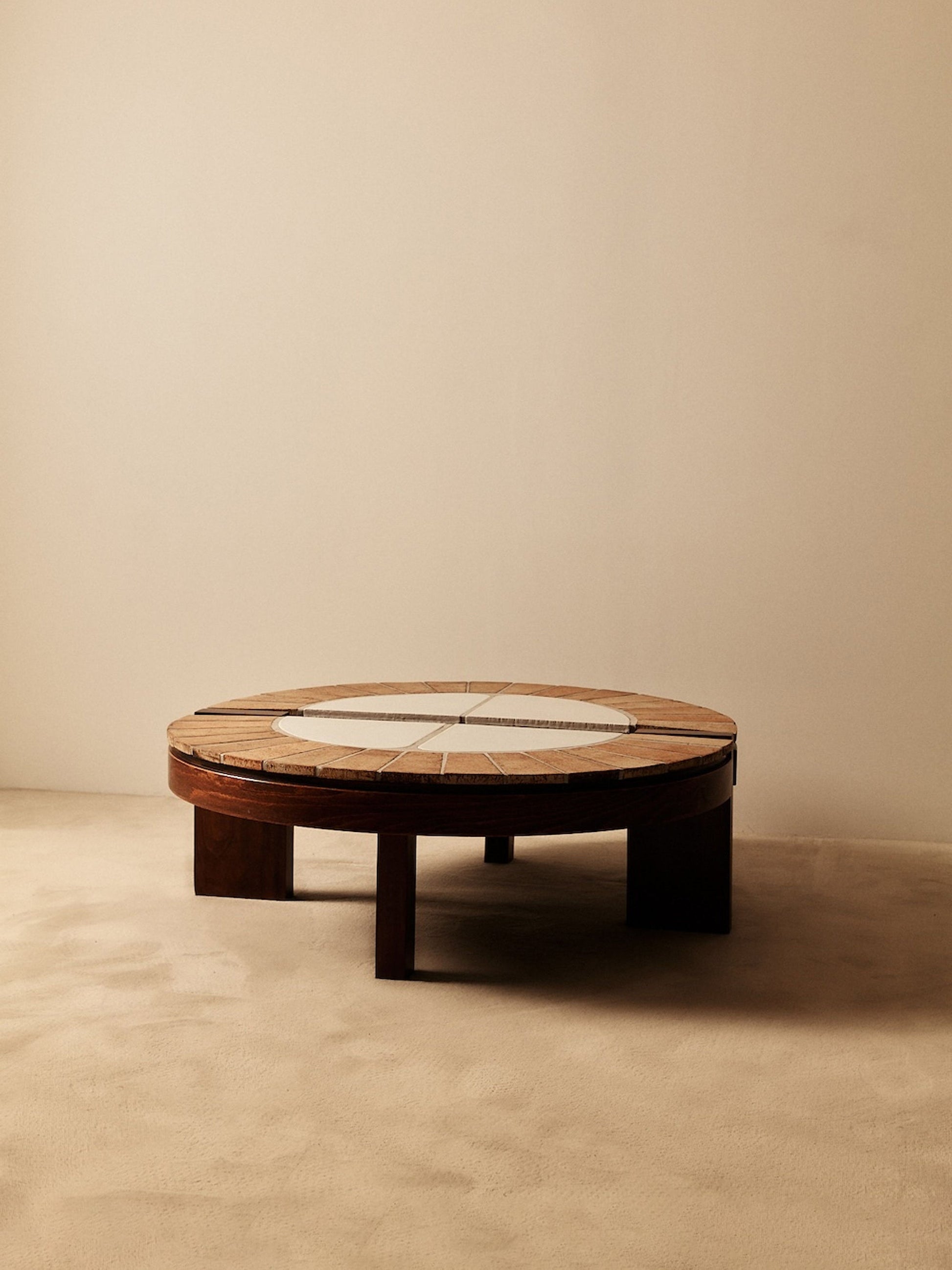 TN22 Model Coffee Table by Roger Capron Coffee Tables