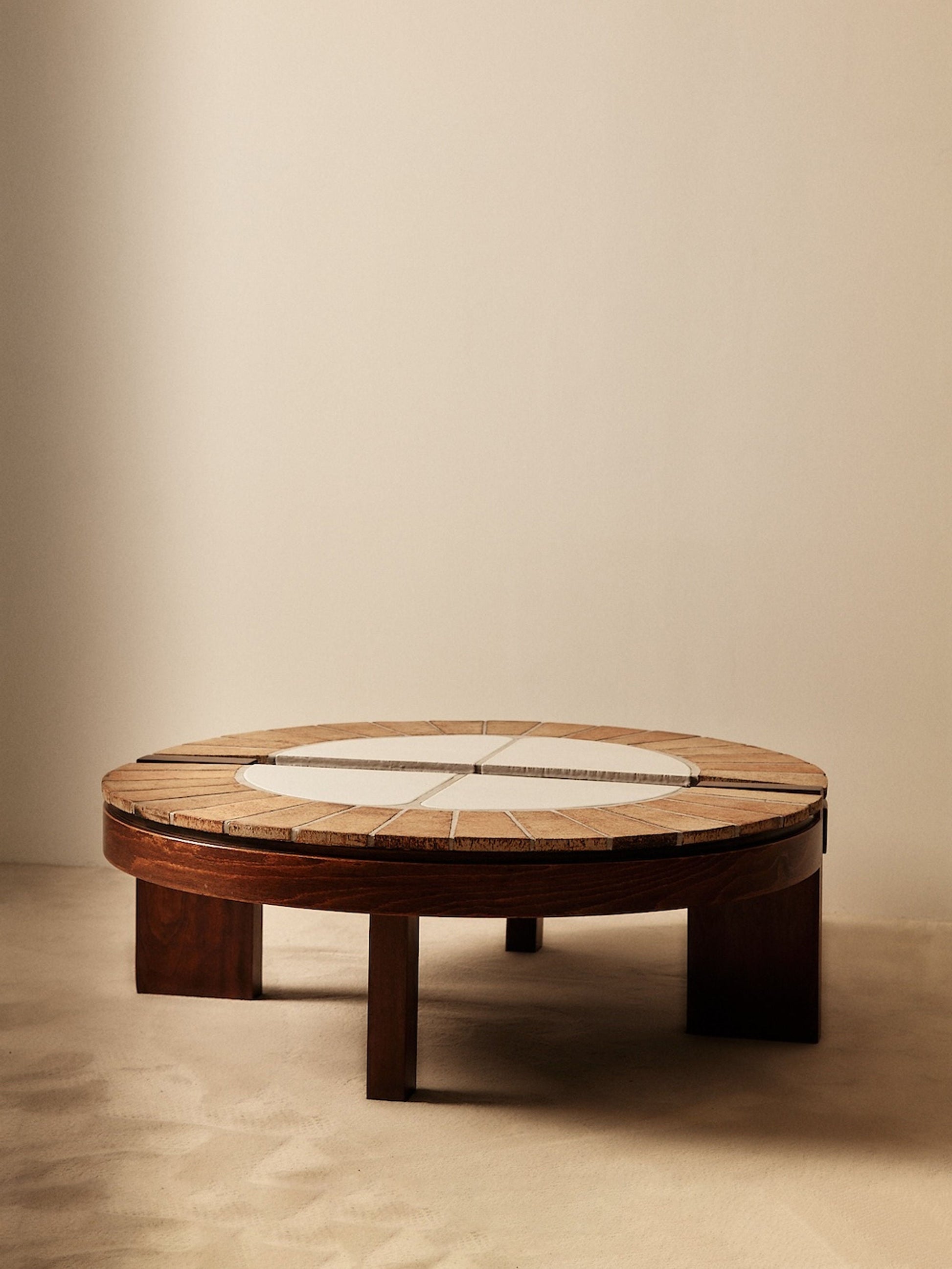 TN22 Model Coffee Table by Roger Capron Coffee Tables