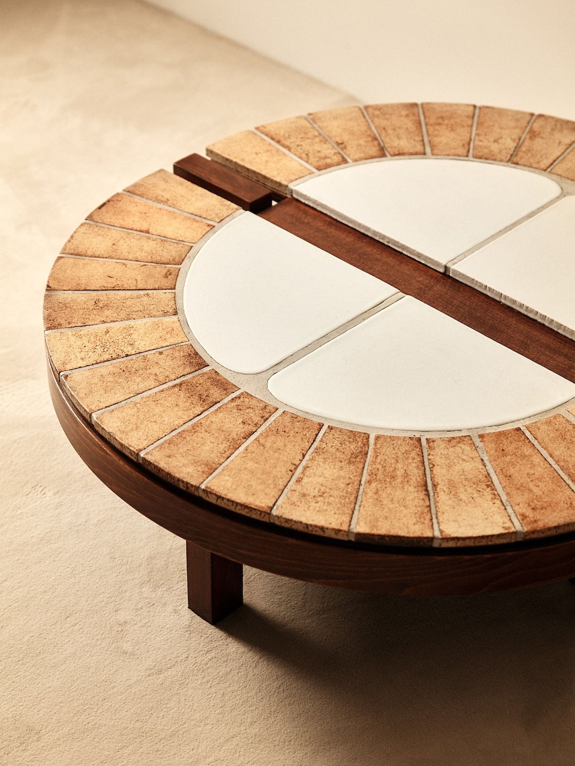 TN22 Model Coffee Table by Roger Capron Coffee Tables