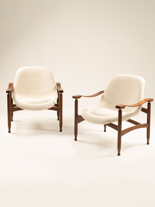 Pair of Tiki Armchairs by Busnelli, Italy 1960s Chairs
