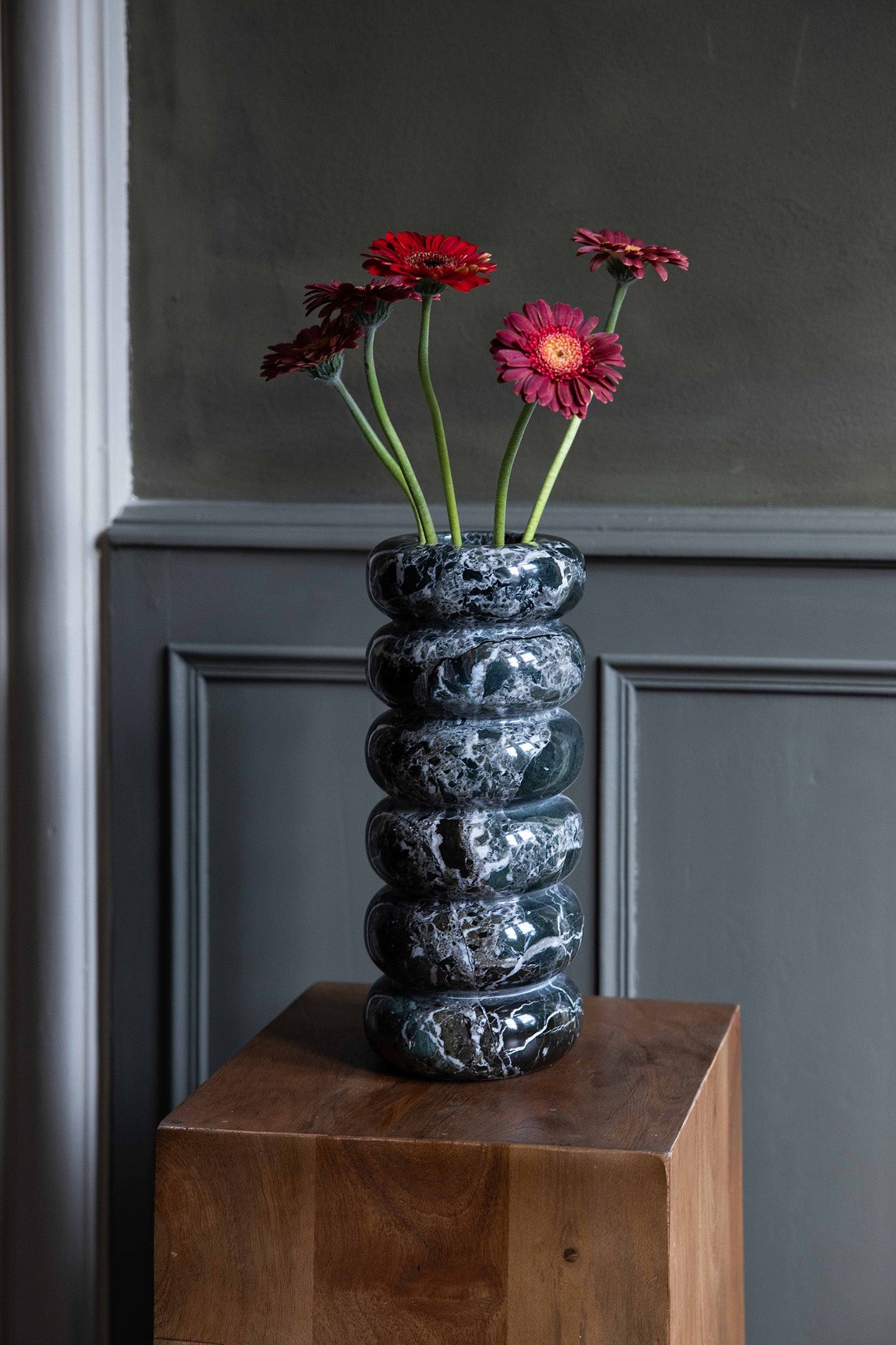 Wavy Vase by Manifeste Vases