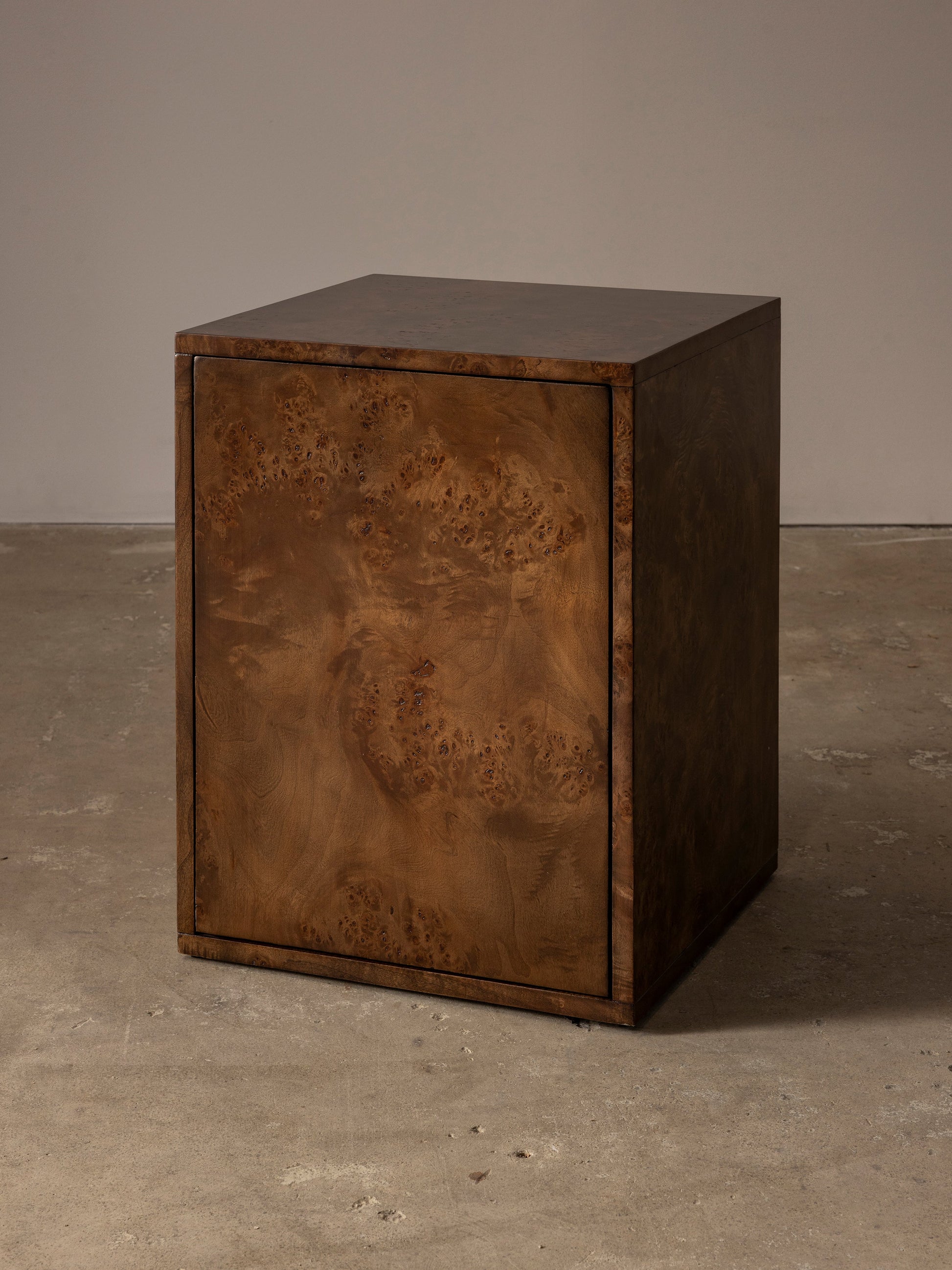 Vernier Linear Side Table, Tabac End Tables