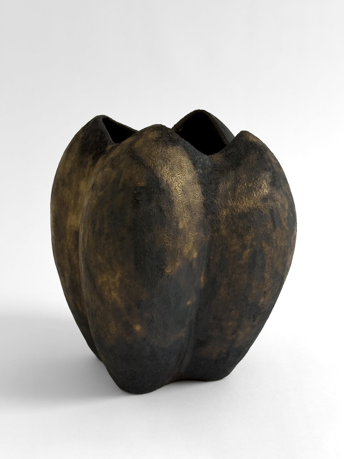 Vessel No. 606 by Natalia Engelhardt Vases