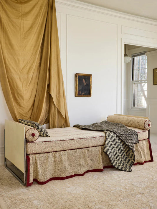 Vesuvius Throw Throws