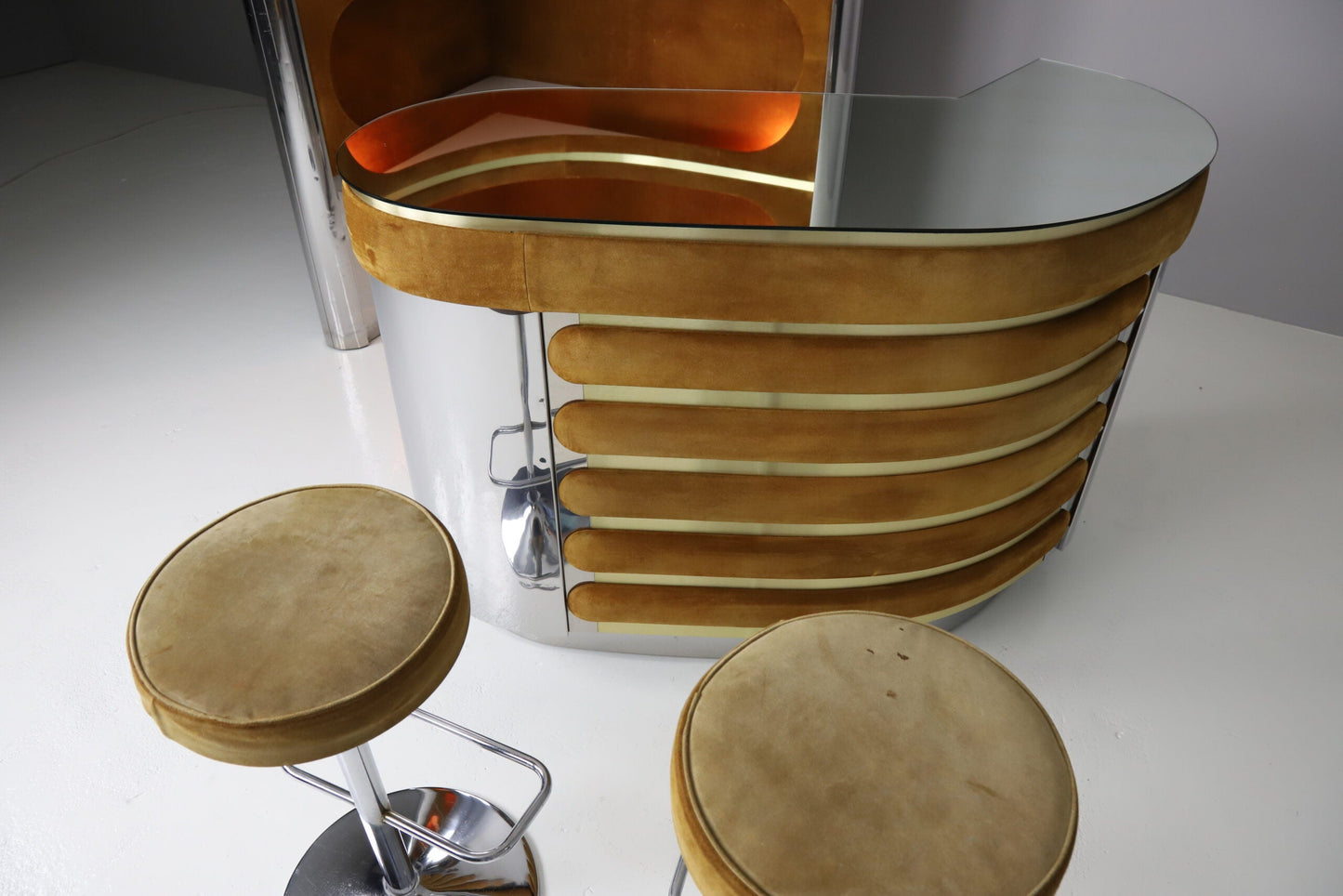 Willy Rizzo Dry Bar Desks