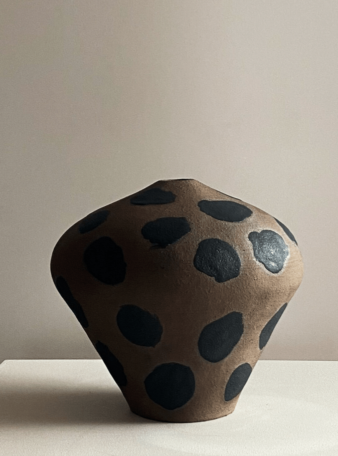 Brown Mottled Vase by Maku Ceramics