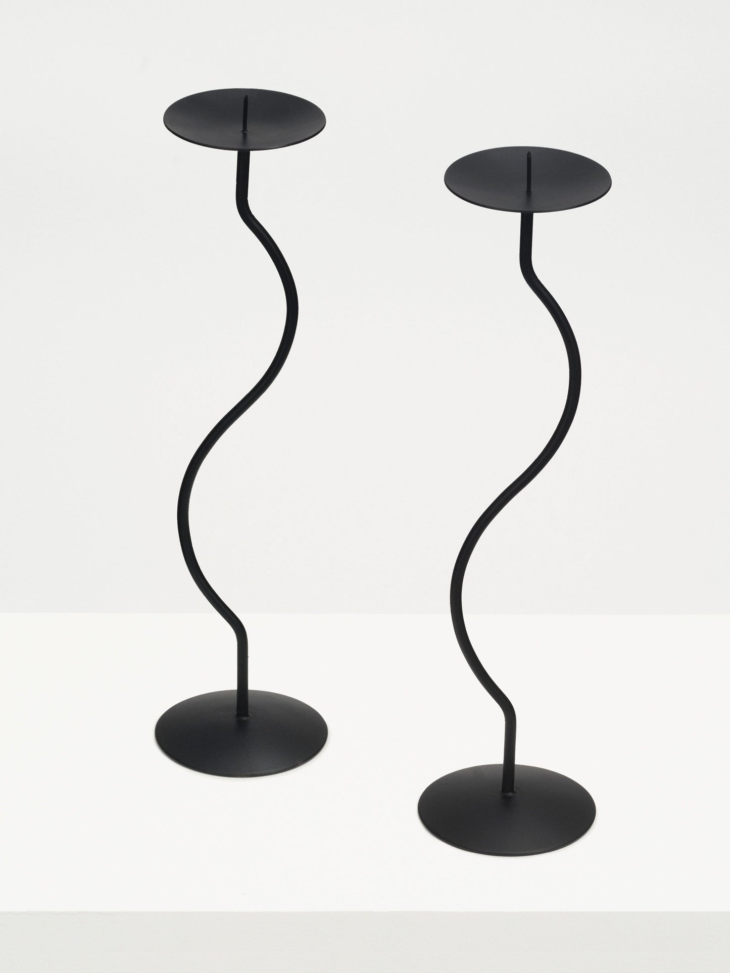 Iron Dancing Duo Decor