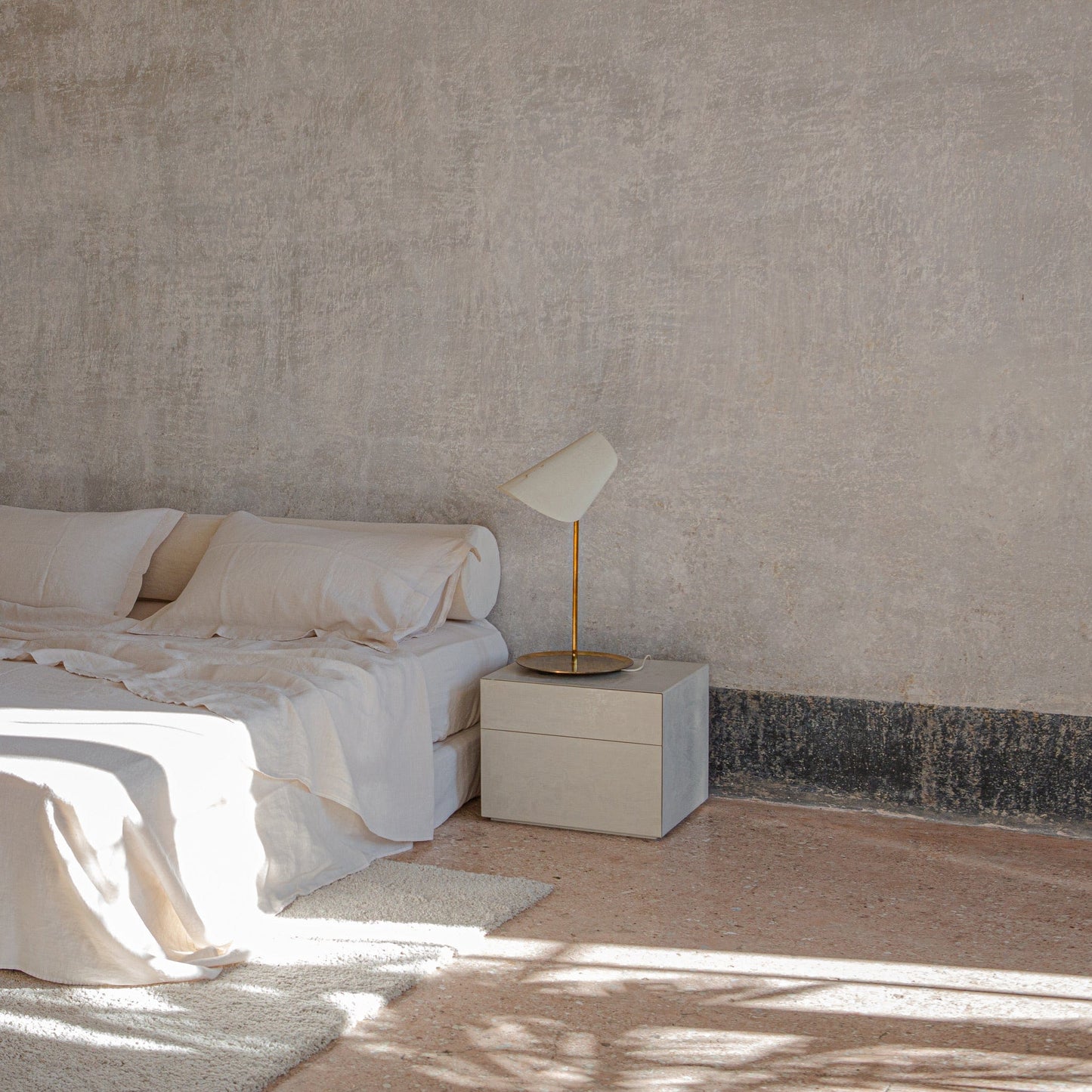 Italian-crafted Linen - Pillowcase Decor Dove
