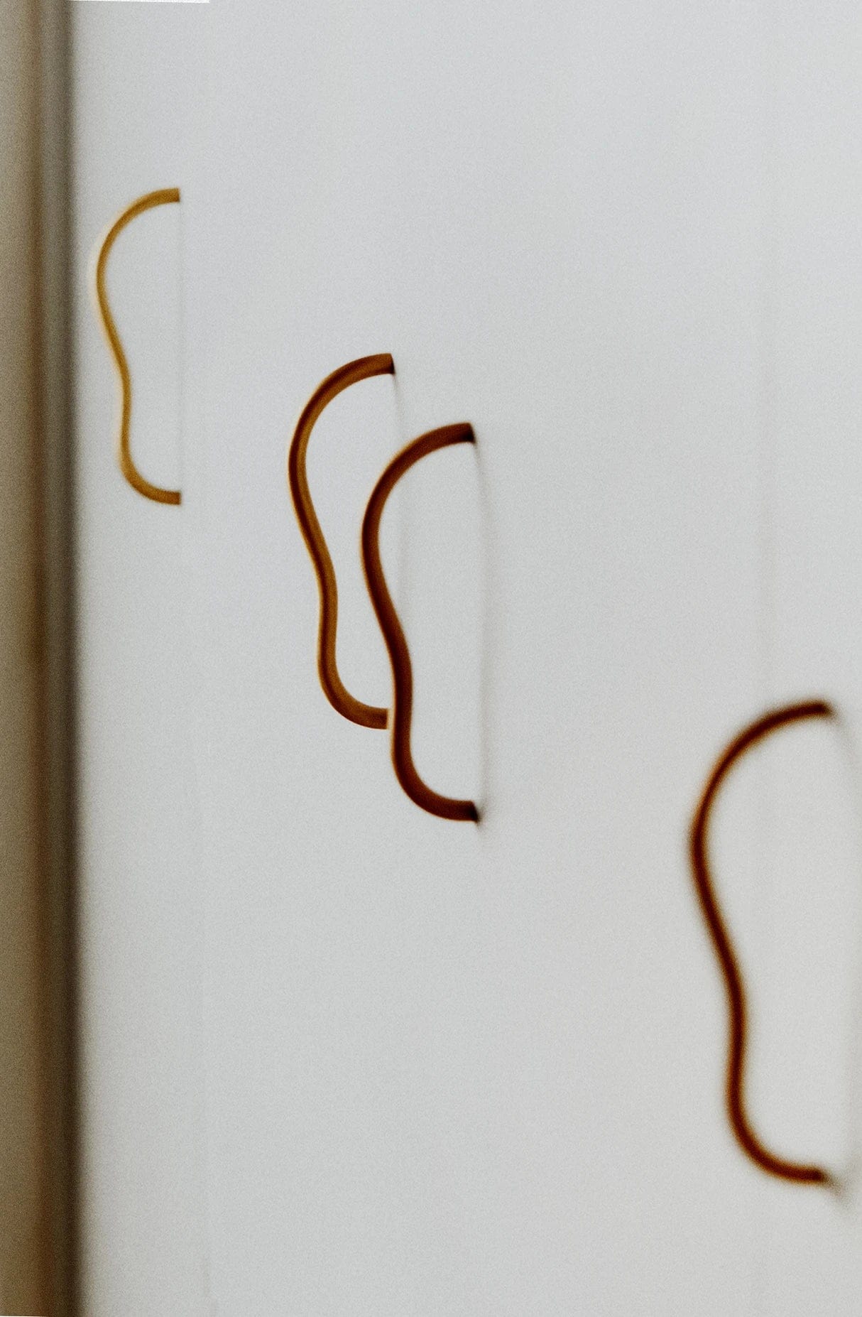Limber Amber Brass Handle Decor