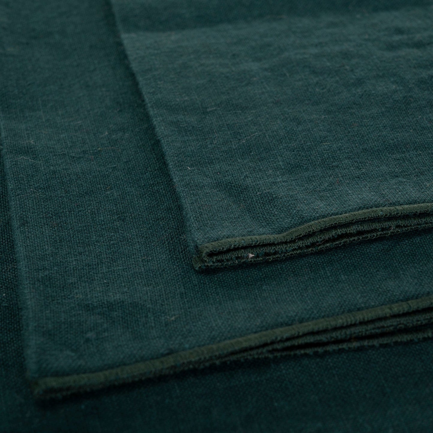 Linen Napkin w/ Rolled Hem Decor
