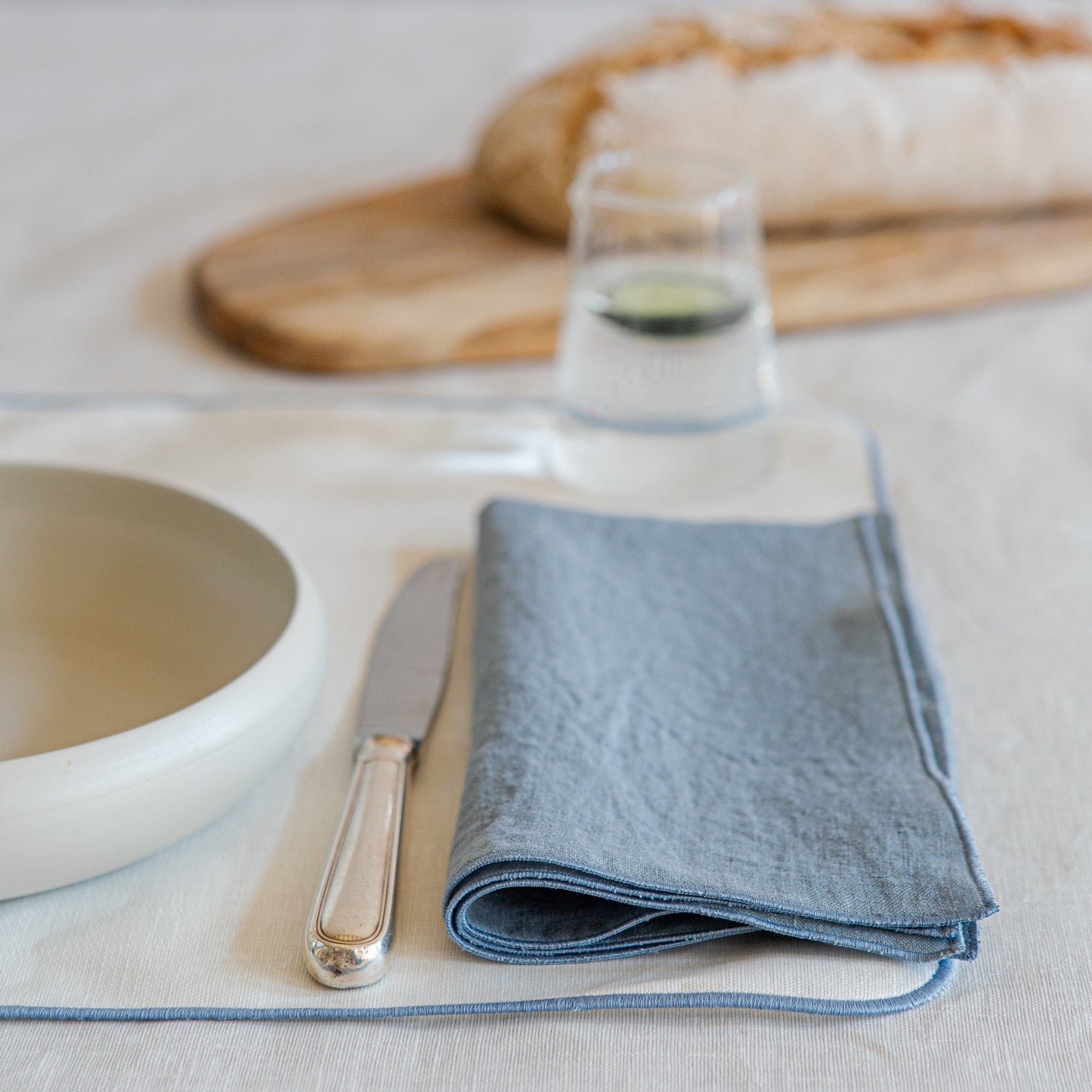 Linen Napkin w/ Rolled Hem Decor