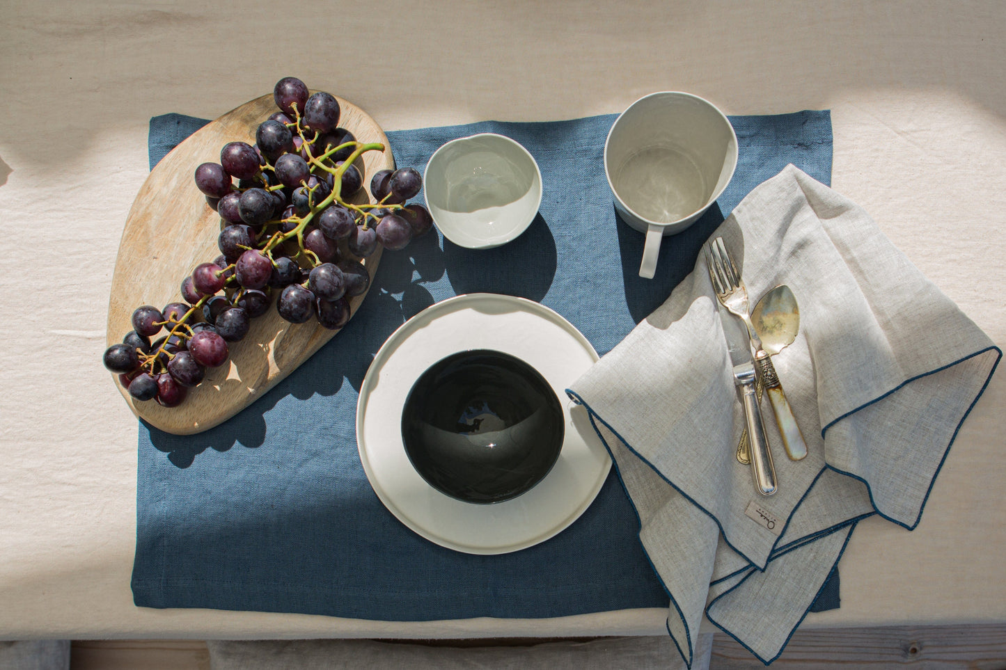 Linen Napkin w/ Rolled Hem Decor