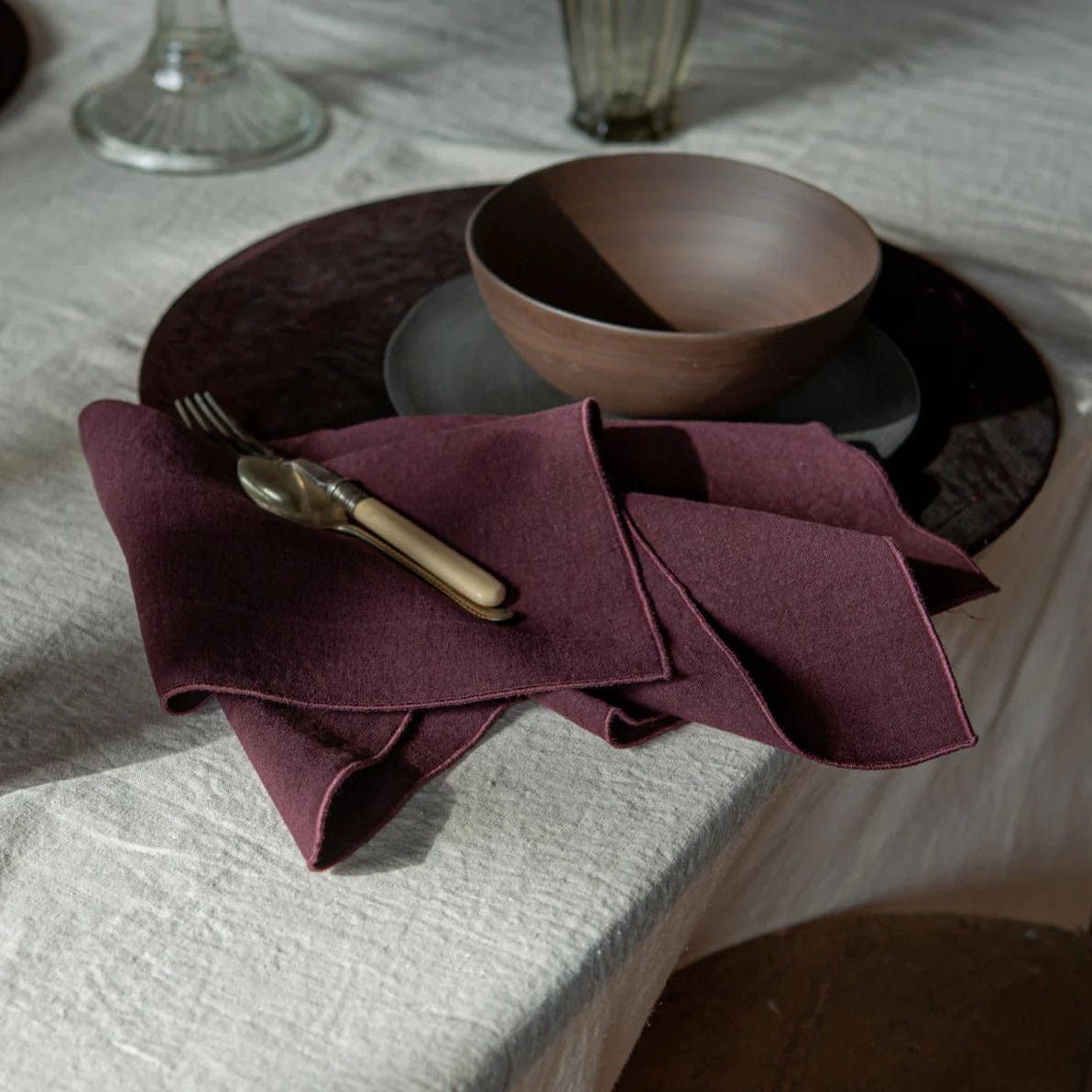 Linen Napkin w/ Rolled Hem Decor