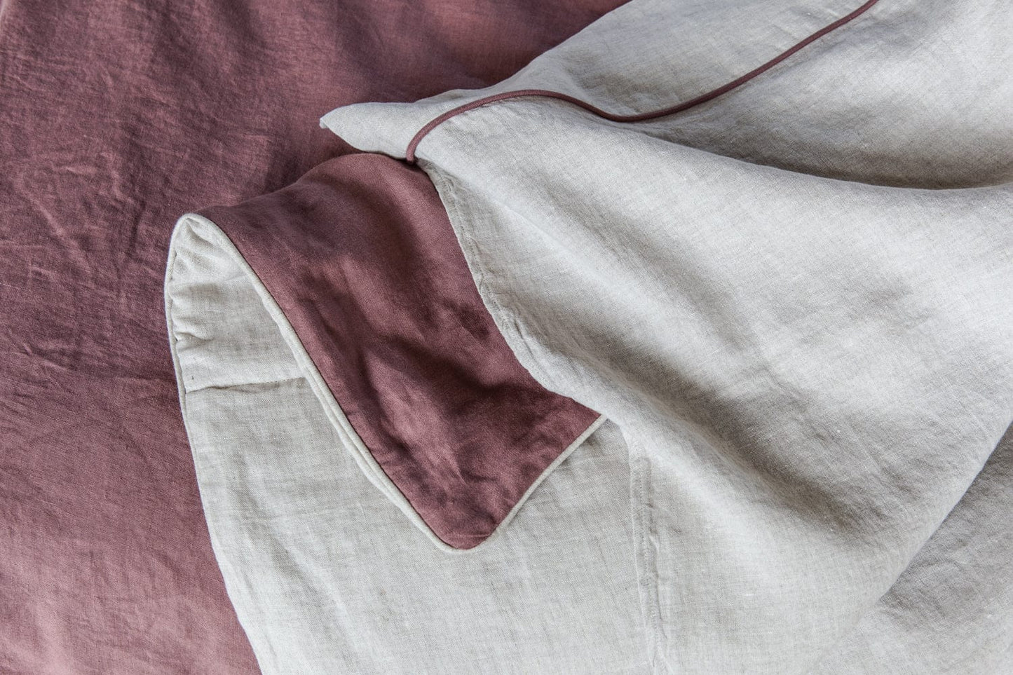 Linen Top Sheet w/ Piping Decor
