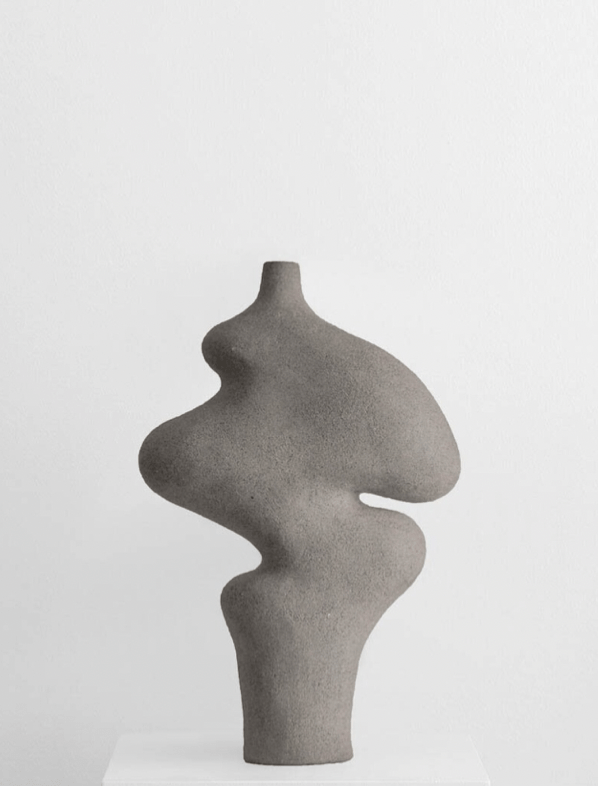 M33 I Vase