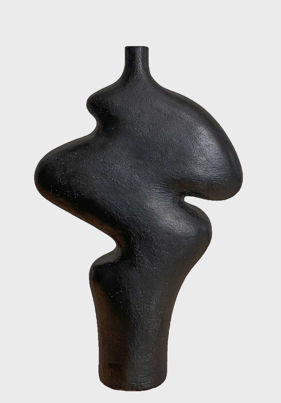 M33 III Vase