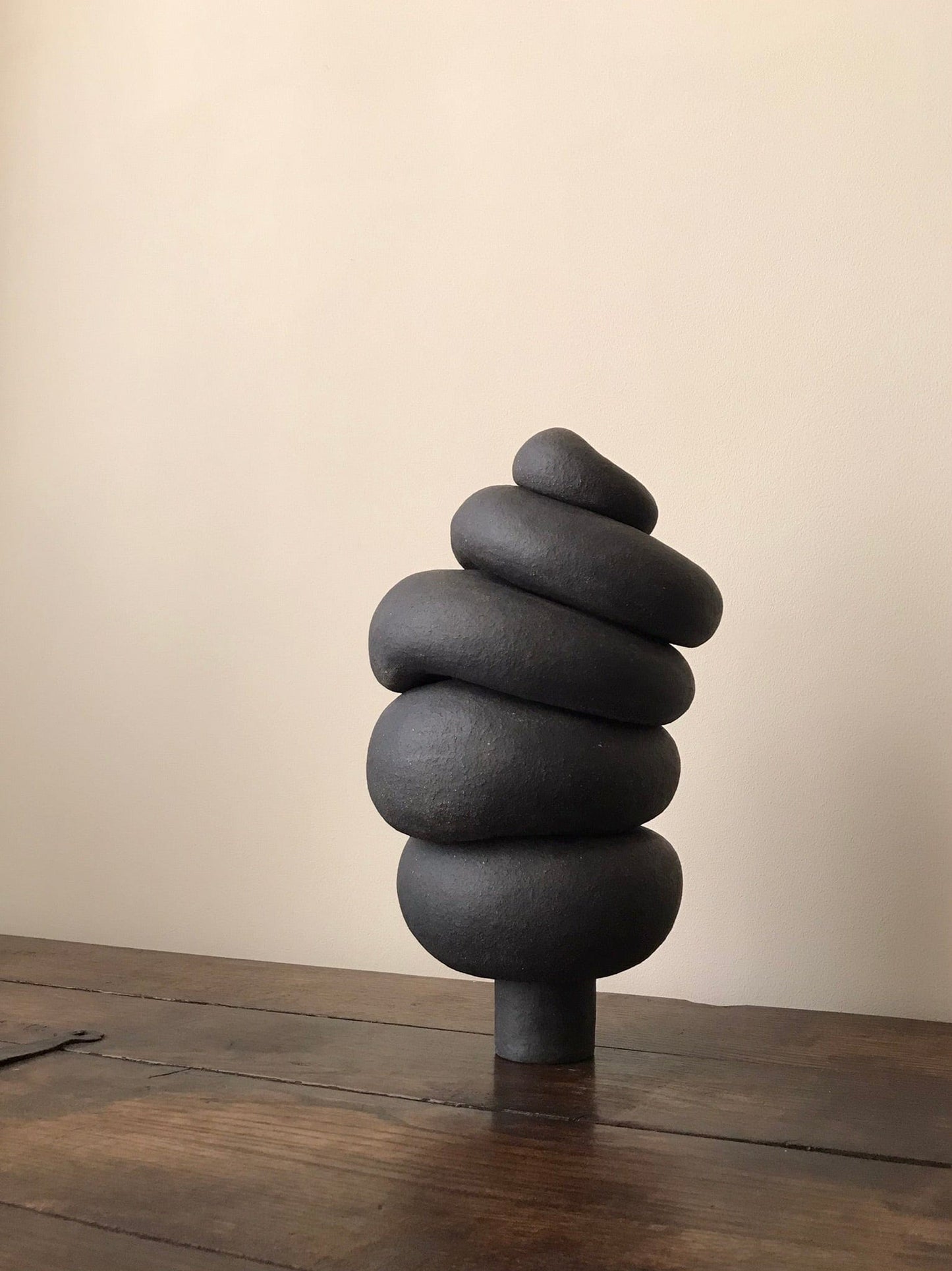 Modder Reclaiming Her Power by Françoise Jeffrey Vases