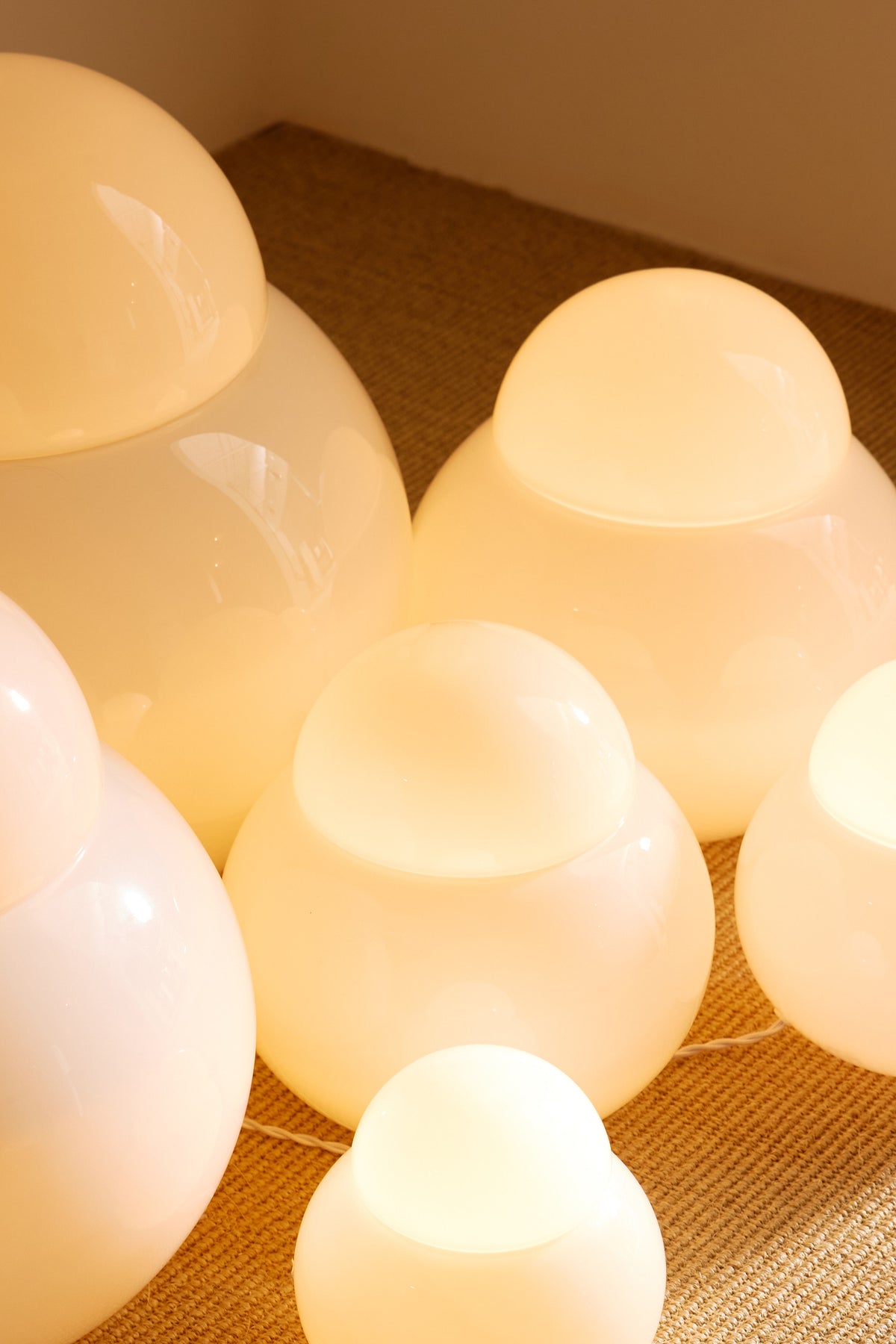 Sergio Asti frosted glass lamps, close view of the glass domes and bodies