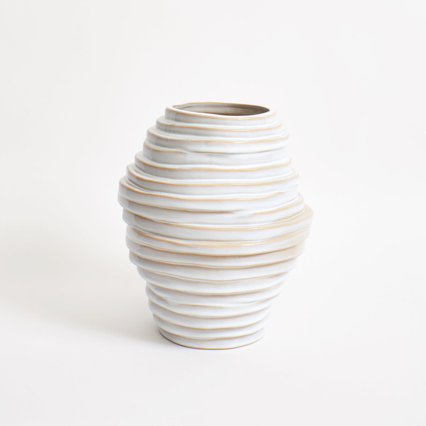 Alfonso Vase in Shiny White Vases
