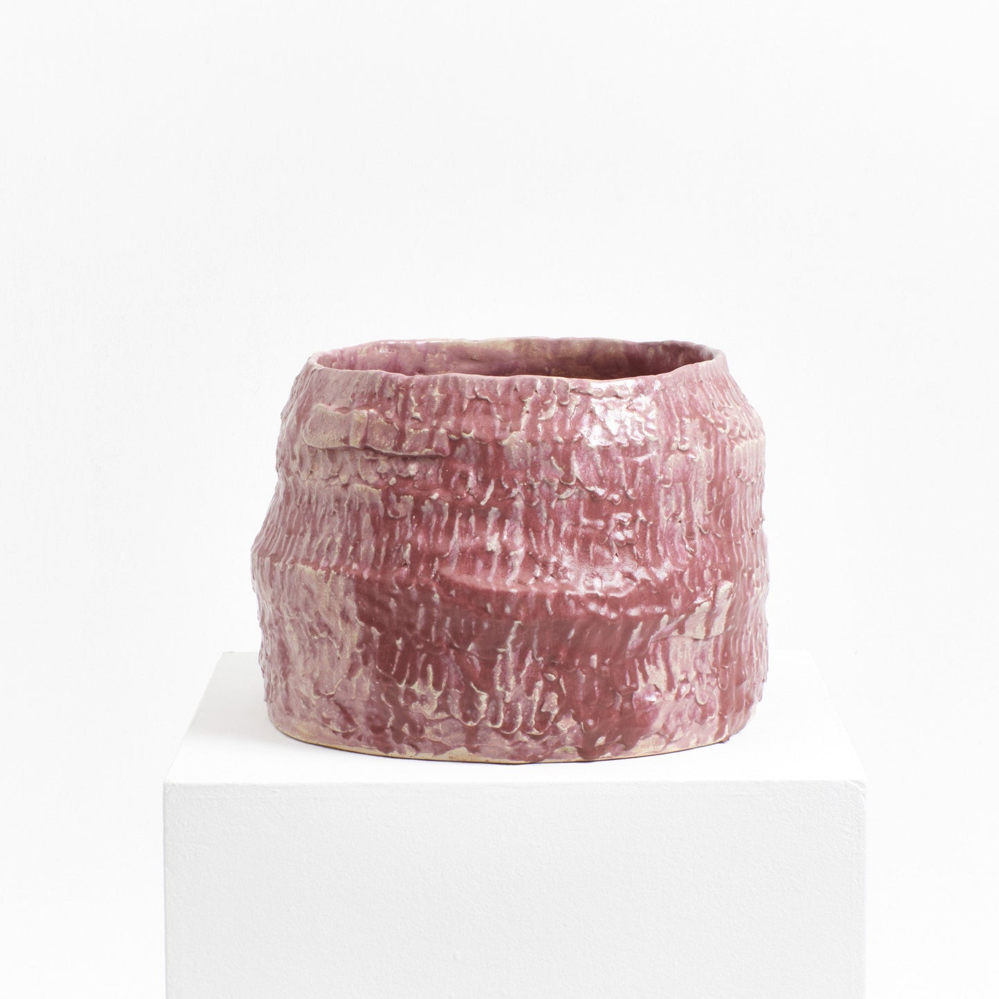 Casa Planter No 2 in Dripped Dark Pink Planters
