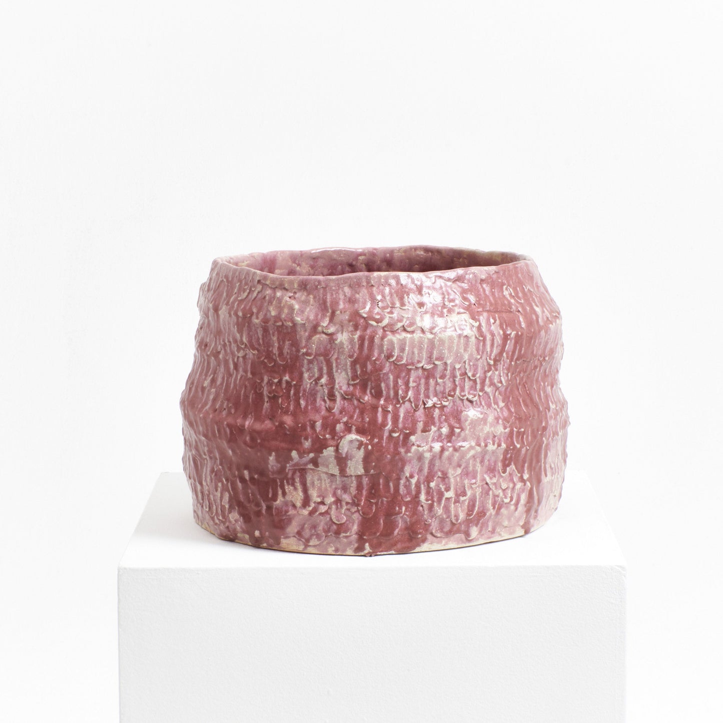 Casa Planter No 2 in Dripped Dark Pink Planters