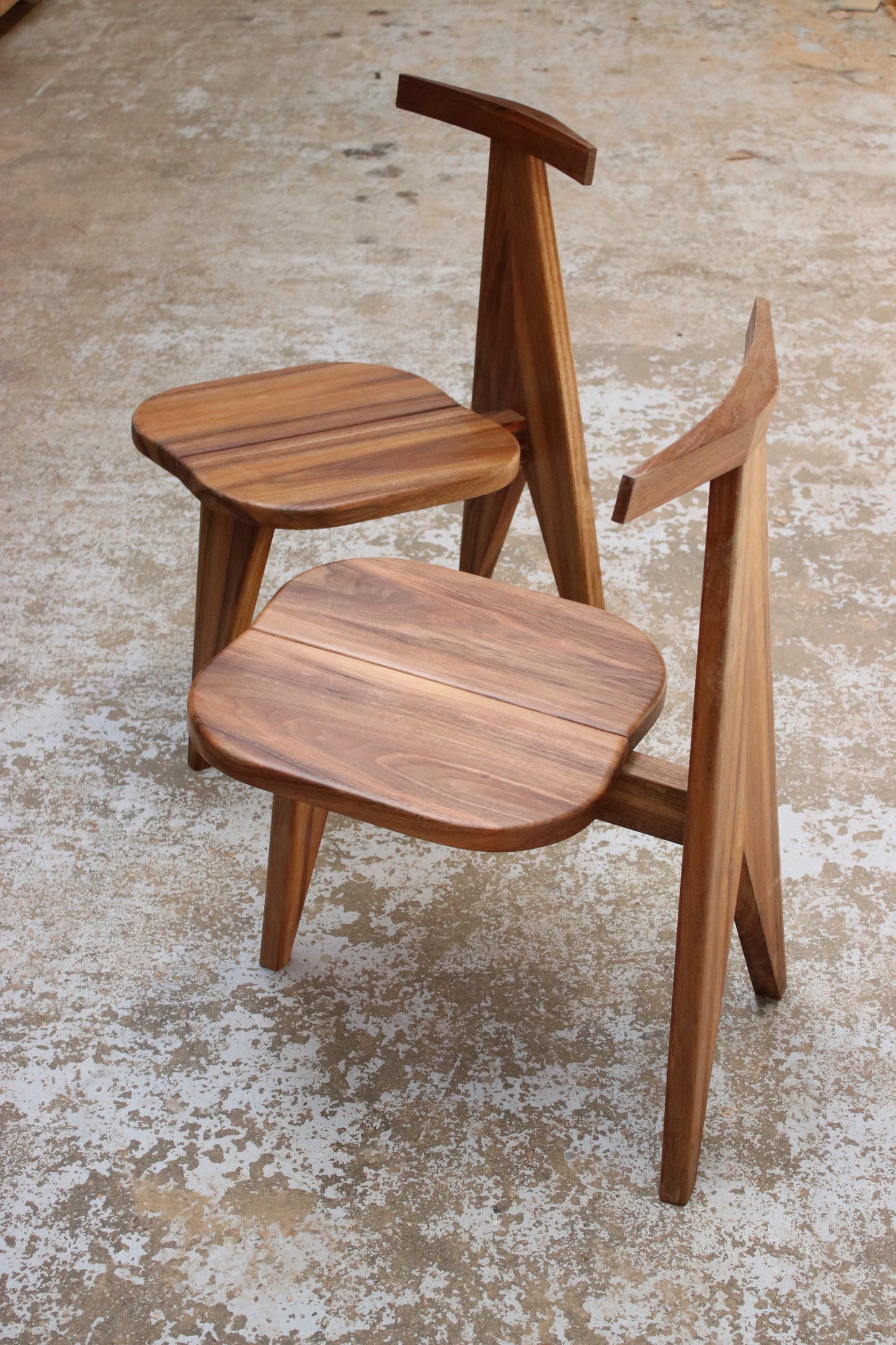 Elephante Chair Chairs