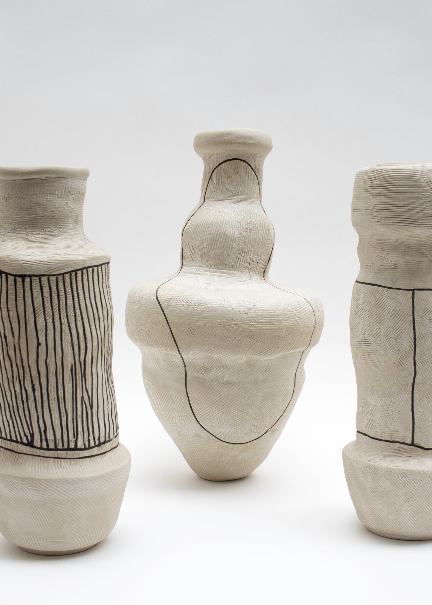 Kuro No. 3 by Egle Simkus Vases