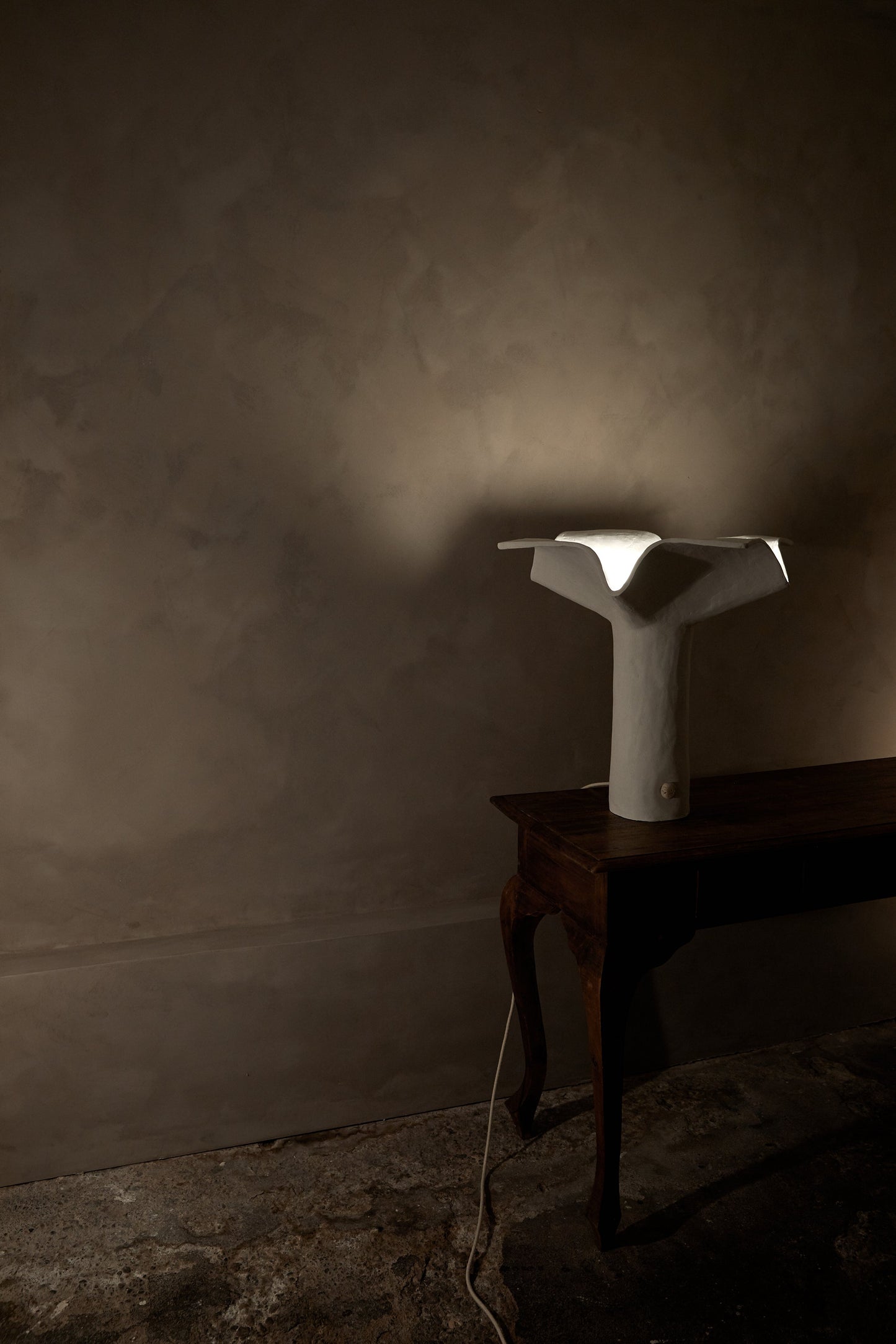 Le Fleur Table Lamp by Studio Tristan Kallas Table Lamps