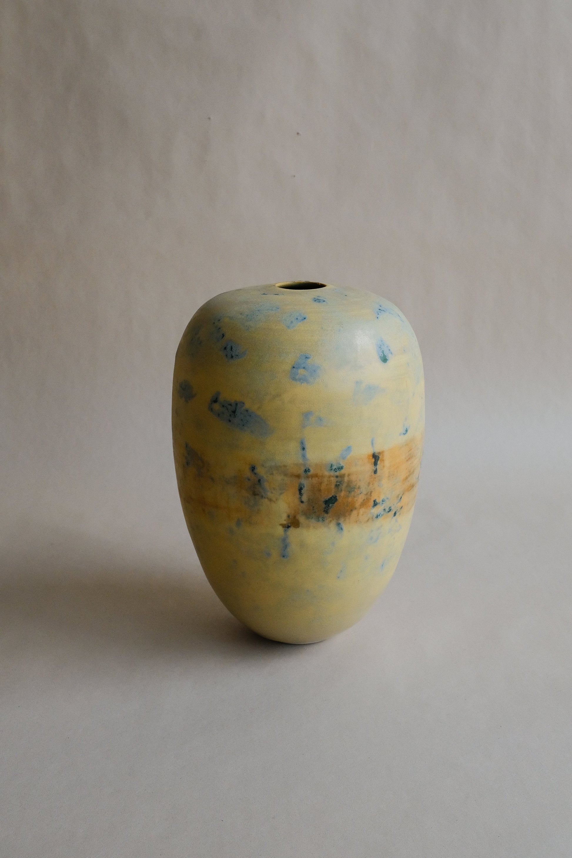 Sapoche Vase Vases