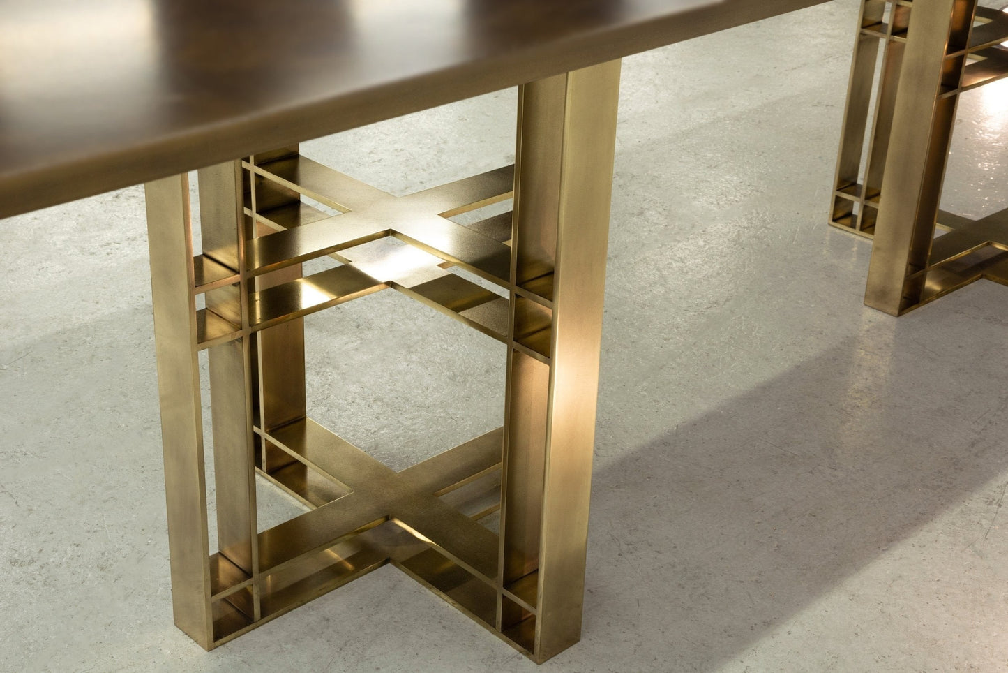 Athwart Dining Table Dining Tables