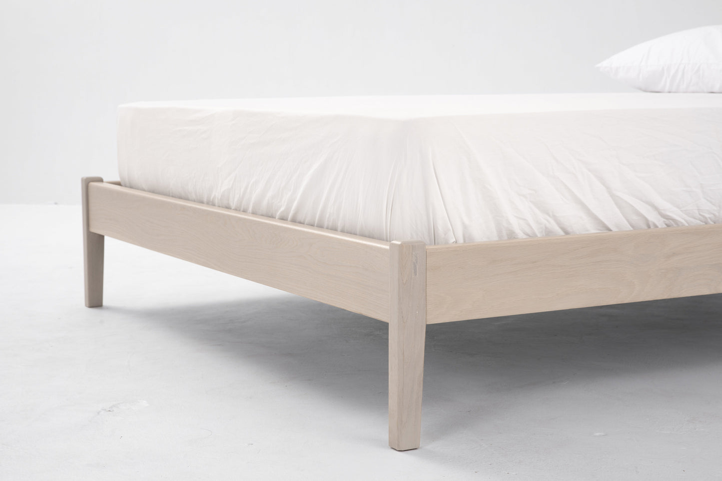 Opening Bed Beds in Nude
