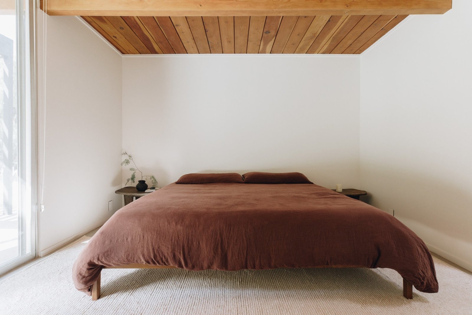 Opening Bed Beds in Sienna