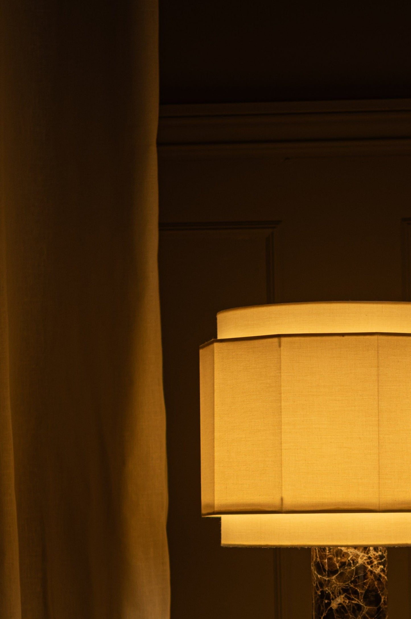 Pipito Okla Table Lamp in Brown Marble by Simone & Marcel Table Lamps