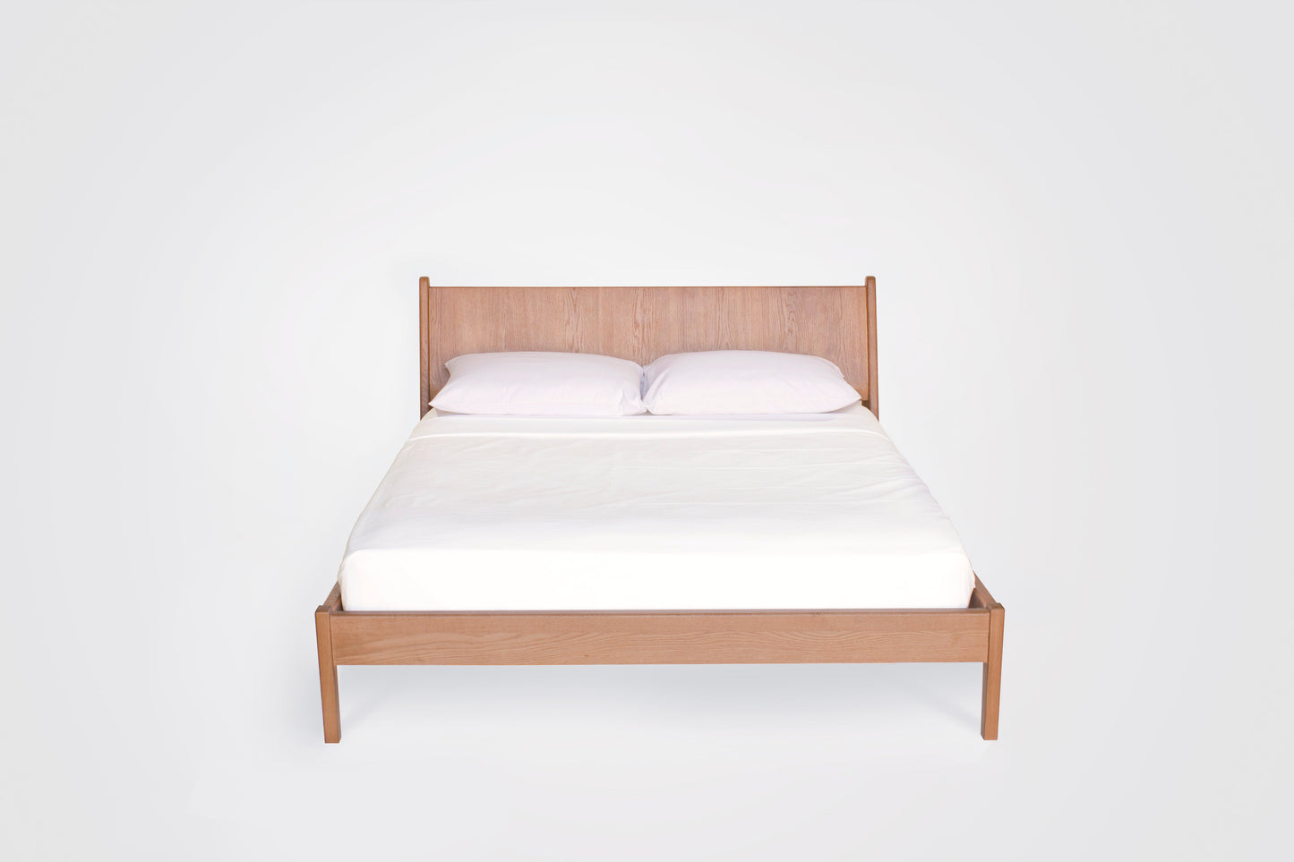 Plume Queen Bed in Sienna Beds