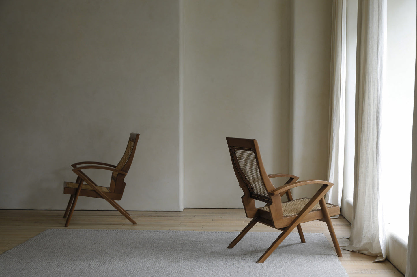 Rex Chair Chairs