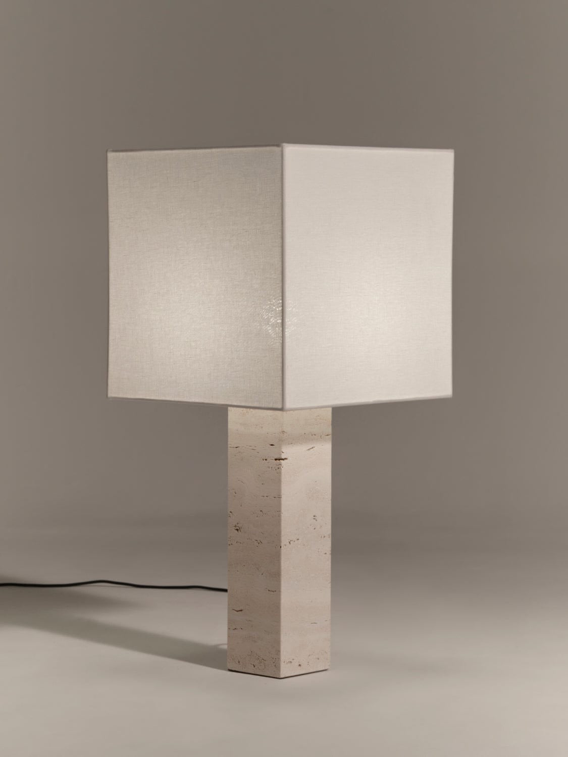 Roma I Table Lamp in White by Nassi Table Lamps