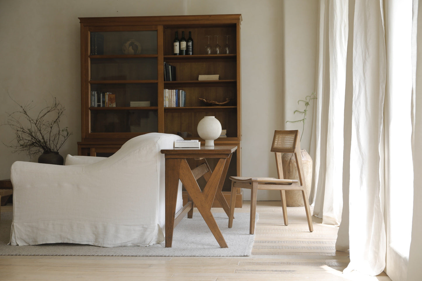 Theo Desk Desks