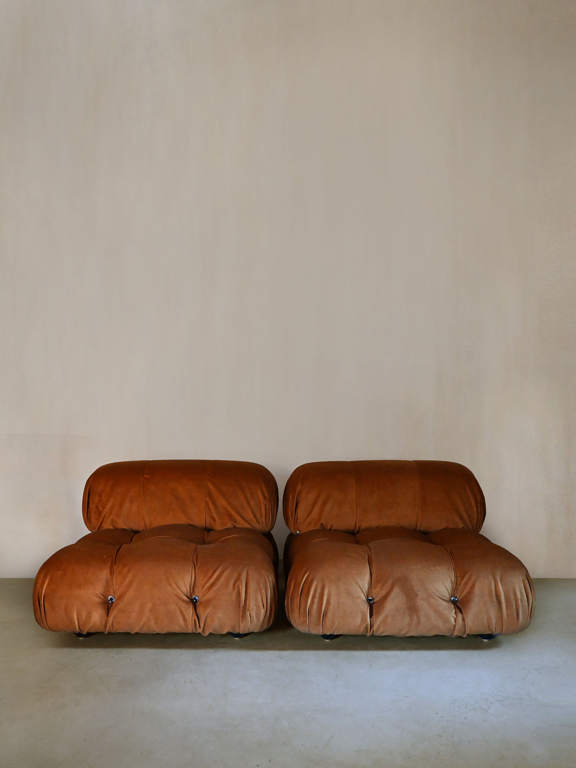 りん Camdeboo モヘア混 トゥモローランド×ウィリアムハルステッド 2 Big Modules of Camaleonda Armchairs Designed by Mario Bellini