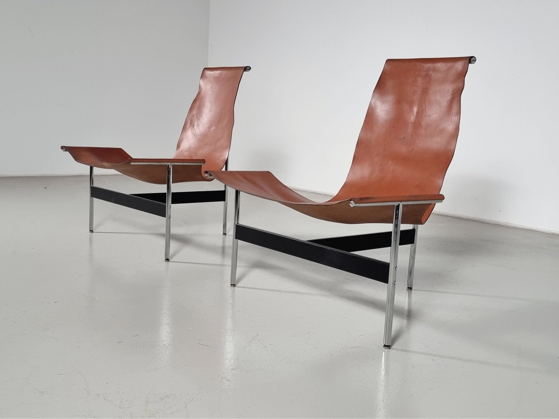 3LC T-Chairs by Katavolos, Littell & Kelley for Laverne International Chairs