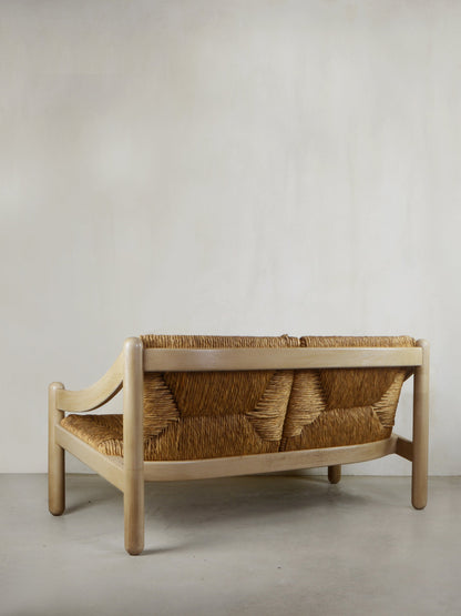 930 Carimate Sofa by Vico Magistretti for Cassina, 1960s Sofas