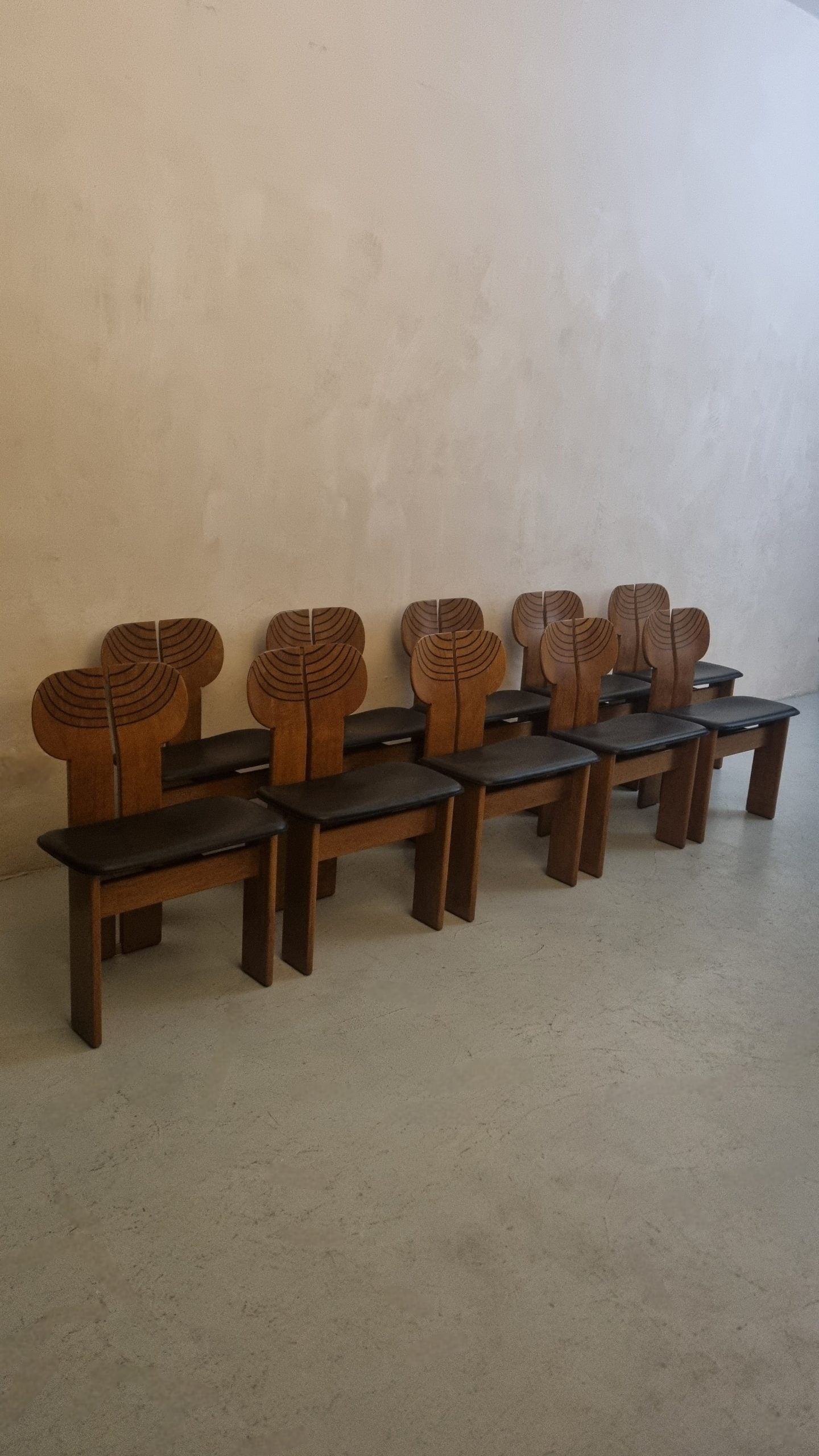 Africa Chair of The Artona Series Designed by Afra and Tobia Scarpa for Maxalto, 1980s Chairs