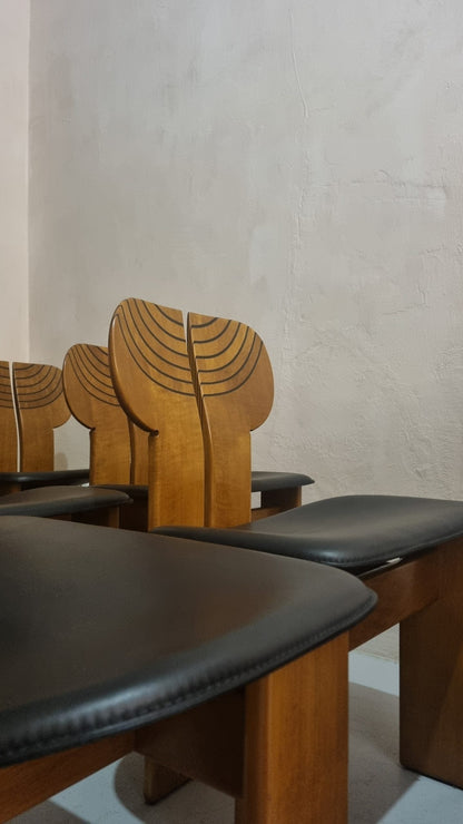 Africa Chair of The Artona Series Designed by Afra and Tobia Scarpa for Maxalto, 1980s Chairs