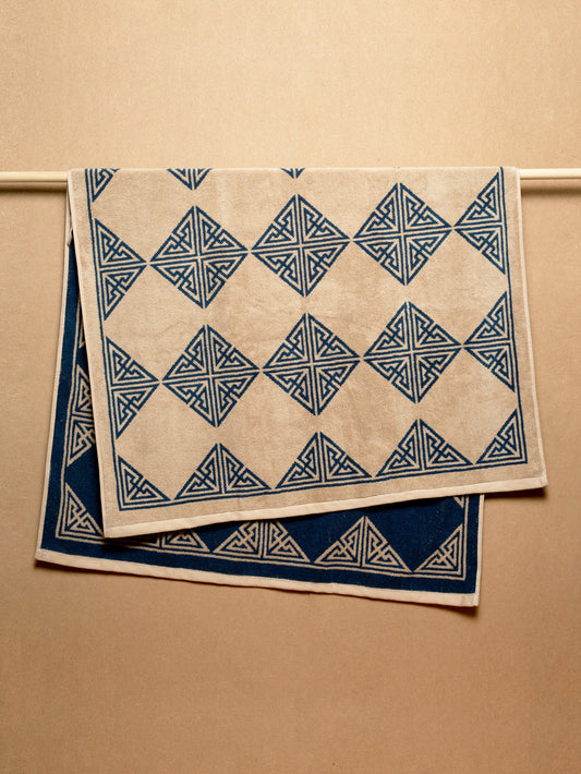 Agnes Bath Sheet Bath