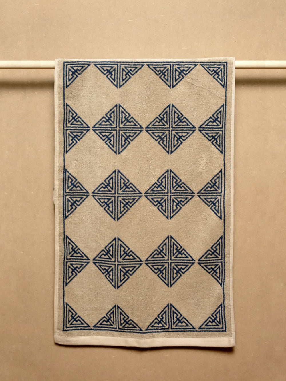 Agnes Hand Towel Bath