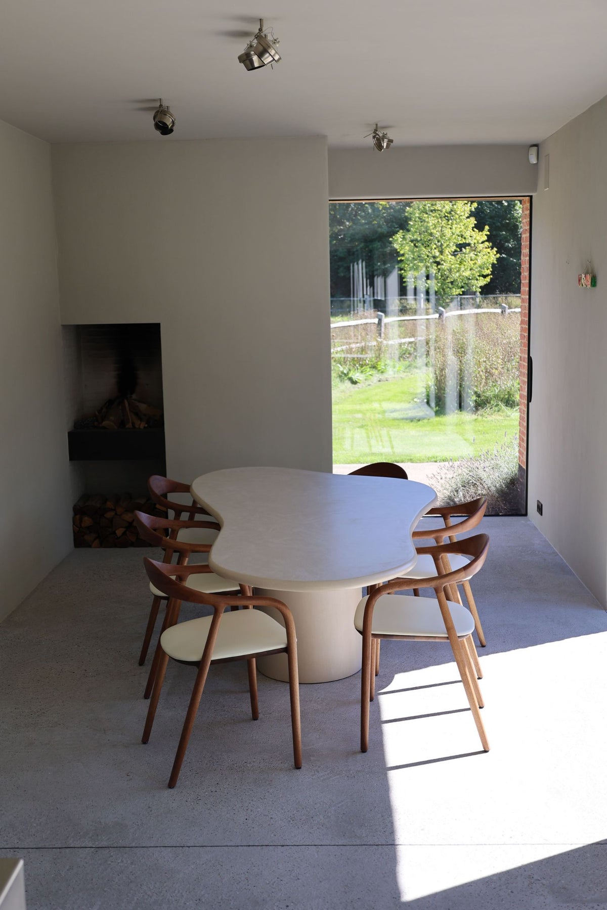 Aimi Dining Table Dining Tables