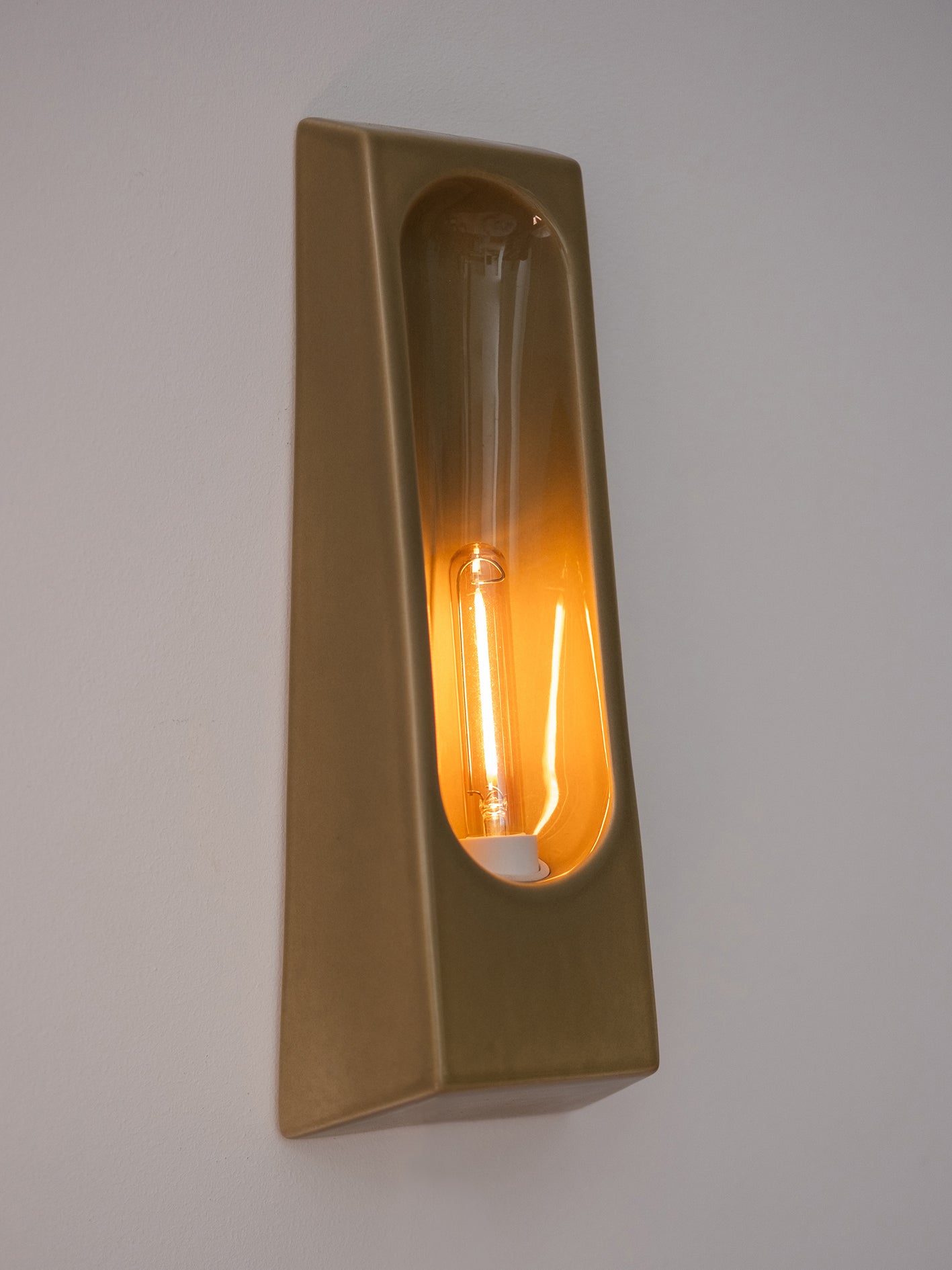 Alcove Wall Light in Tilleul by Violaine dHarcourt