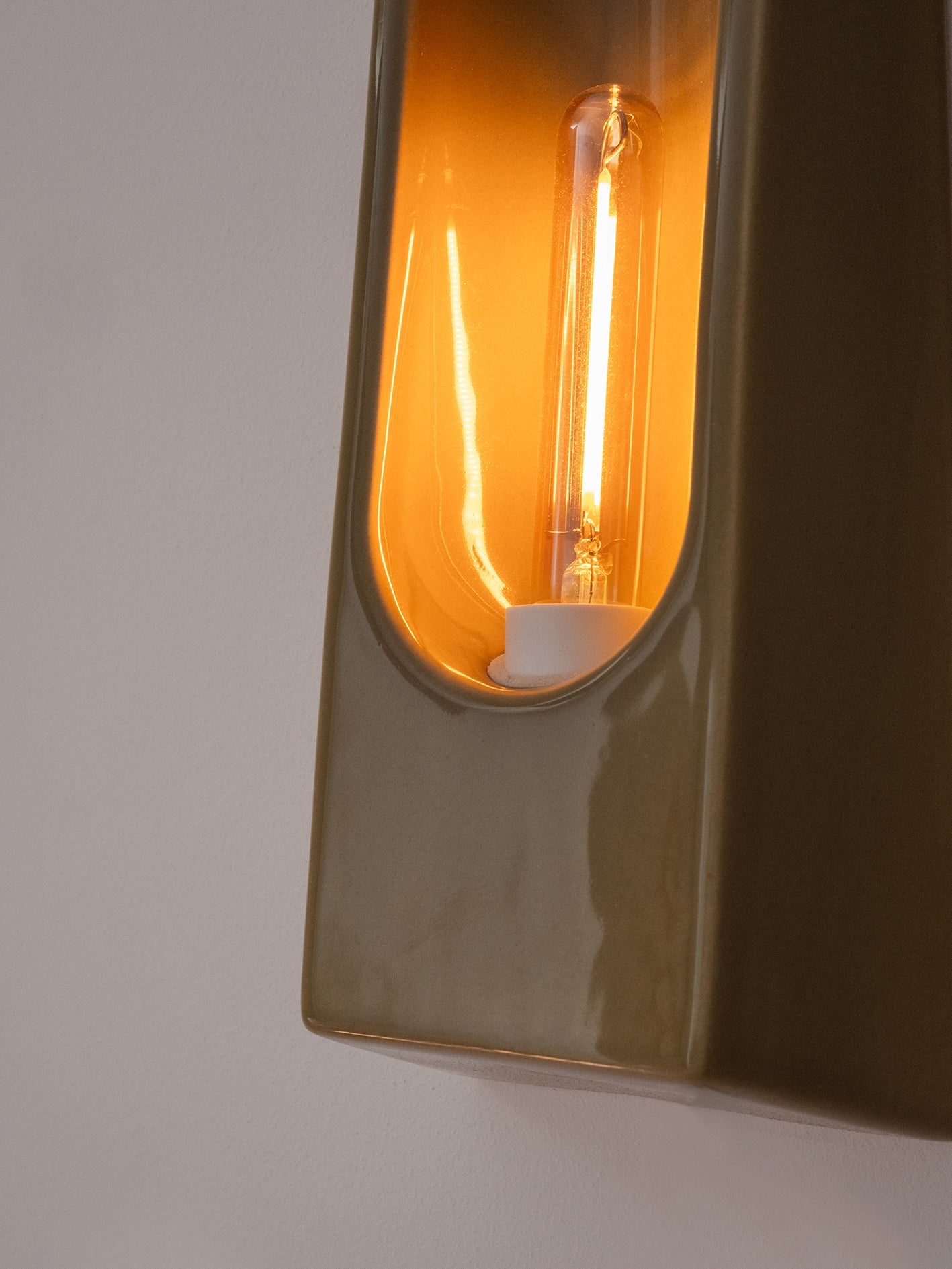 Alcove Wall Light in Tilleul by Violaine dHarcourt